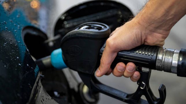 No apaguen la candela con gasolina
