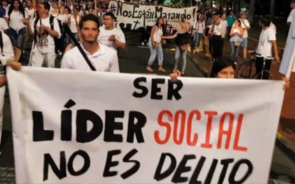 Líderes sociales con ánimo de lucro…